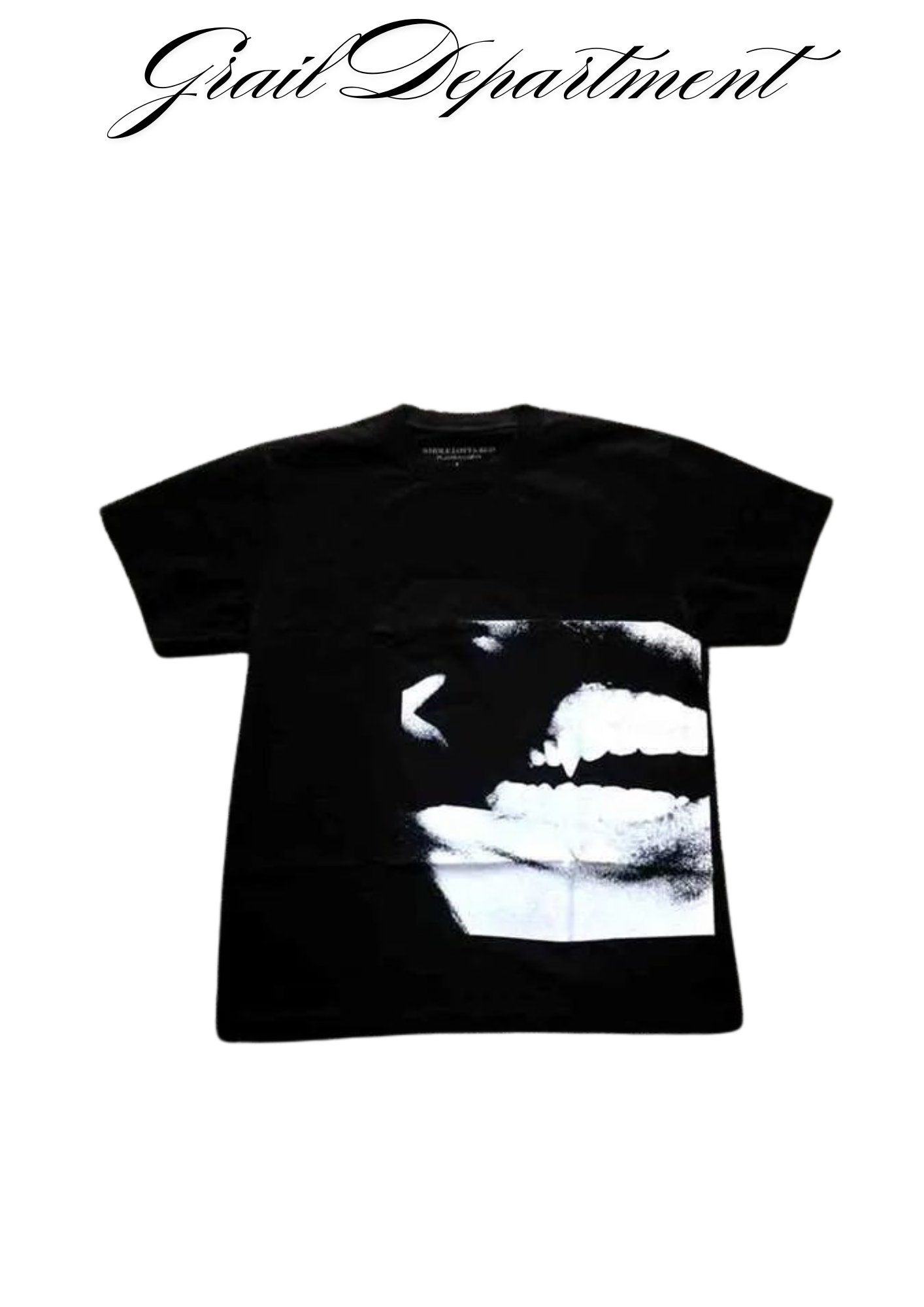 'FANGZ' TEE ⊹